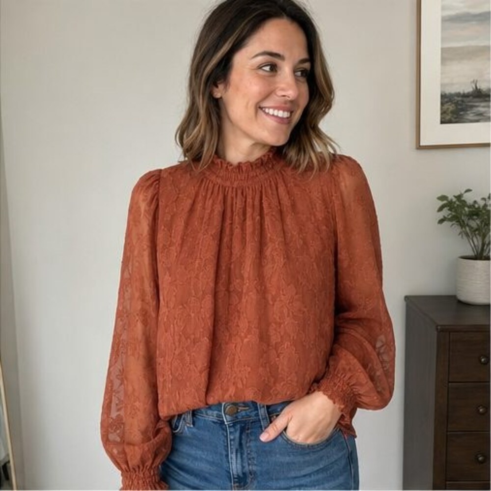 Sand Peplum Top - Picture 2 of 6